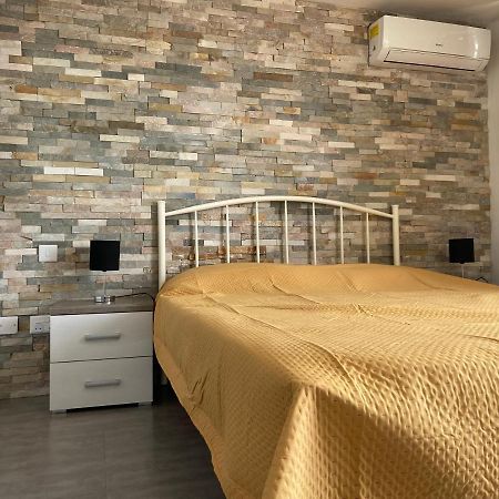 Sqaq Numru 1 Accomodation Hotel Rabat Exterior photo