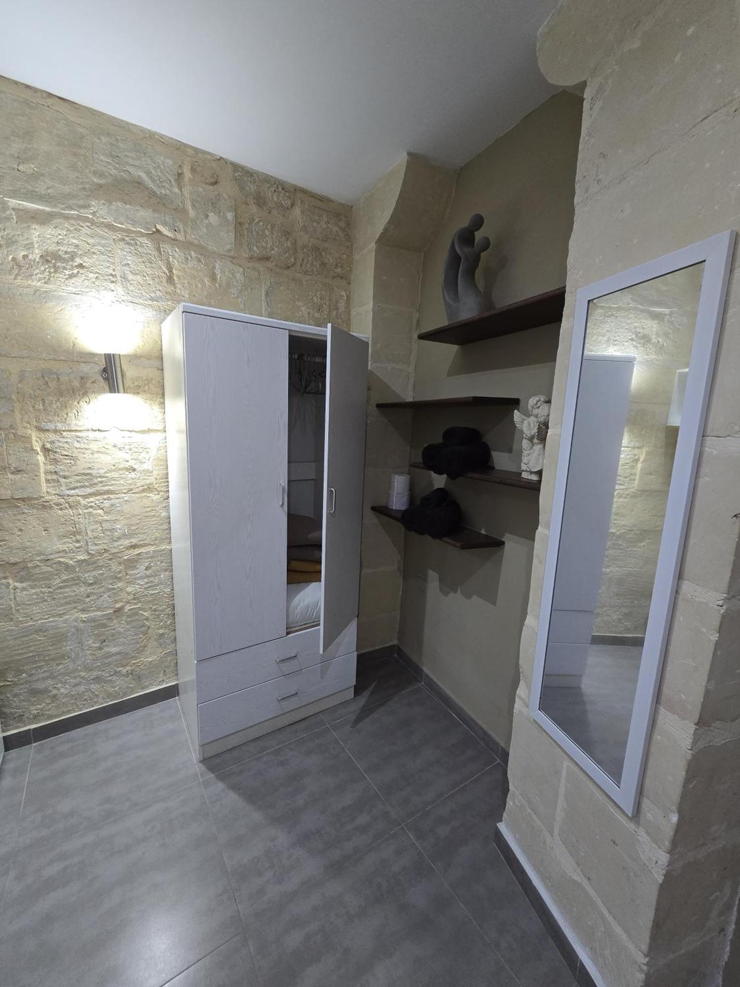 Sqaq Numru 1 Accomodation Hotel Rabat Exterior photo